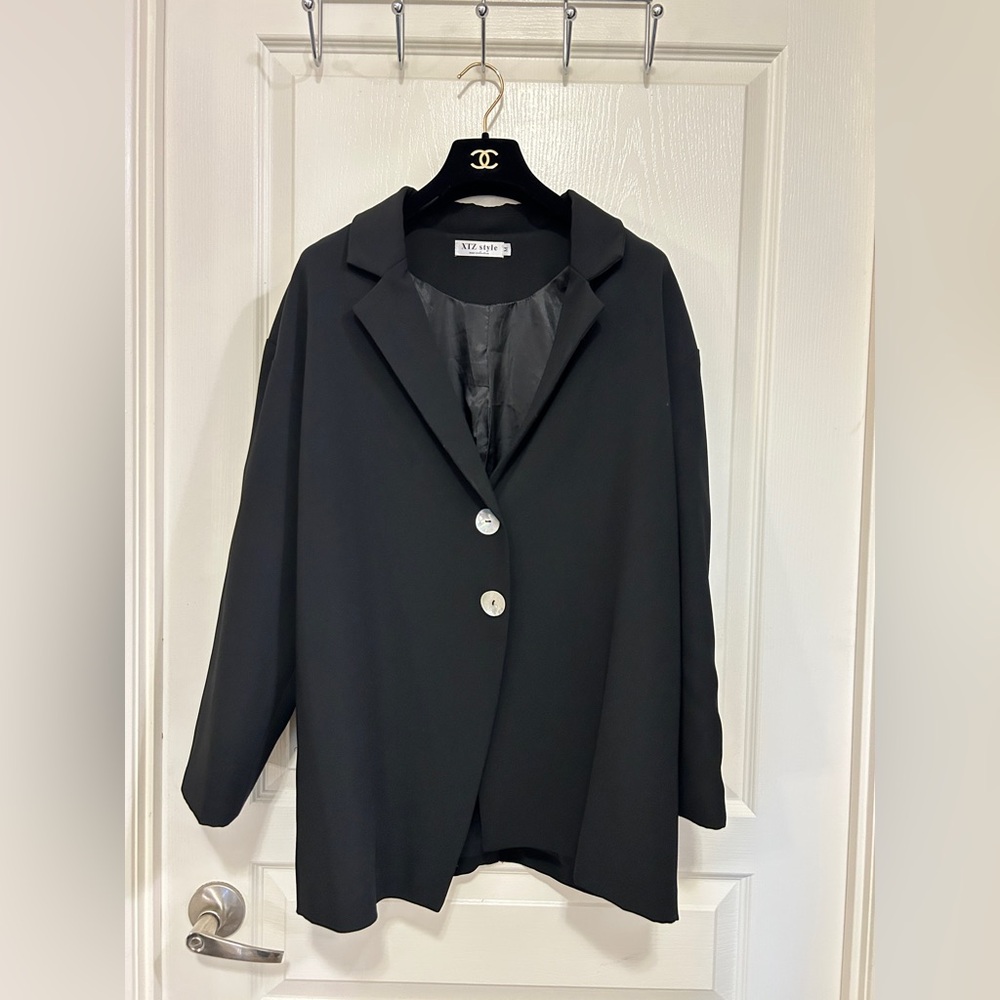 Drop shoulder oversized blazer